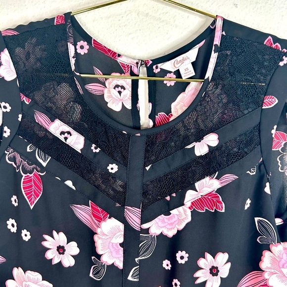Candie’s Sleeveless Floral Blouse XS Black Pink Lace Trim Button High-Low Hem - Picture 4 of 10